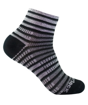 black/white/grey