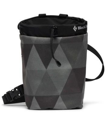 gray quilt