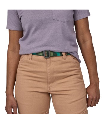 intertwined hands: hemlock green