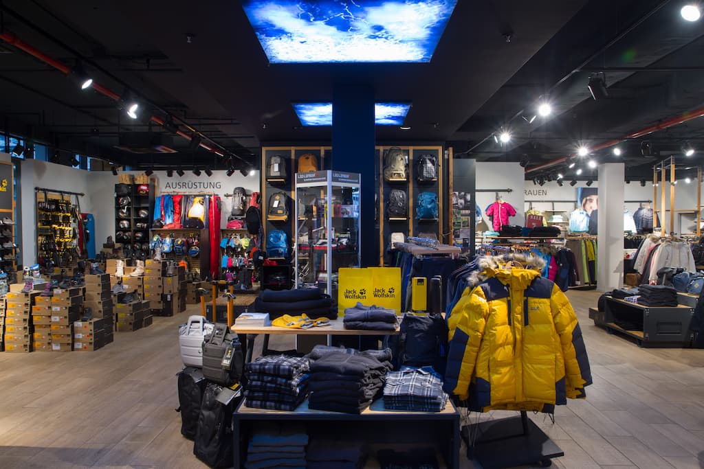 Jack Wolfskin am Hauptbahnhof in Heidelberg